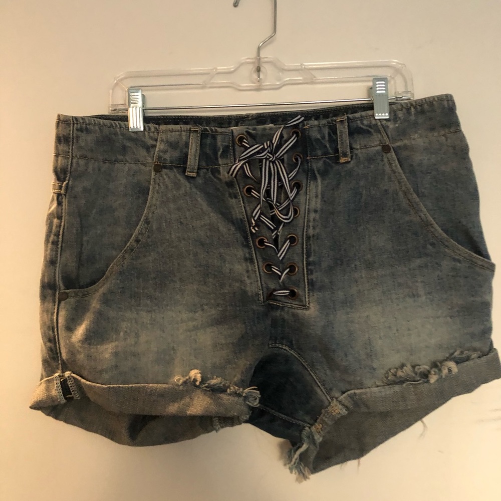 One Teaspoon Shorts